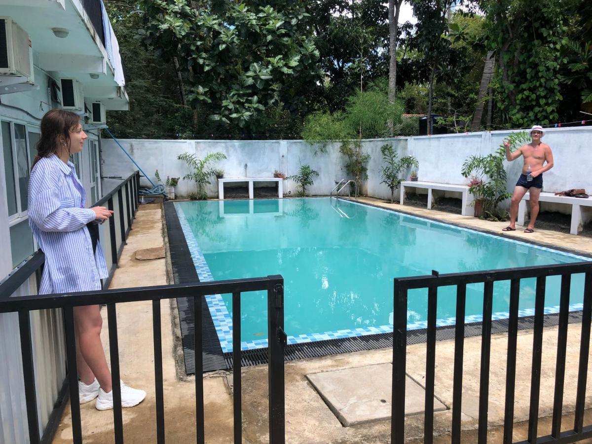 Thisara Pool Resort Kataragama & Yala-Kabiliththa Safari Exteriör bild